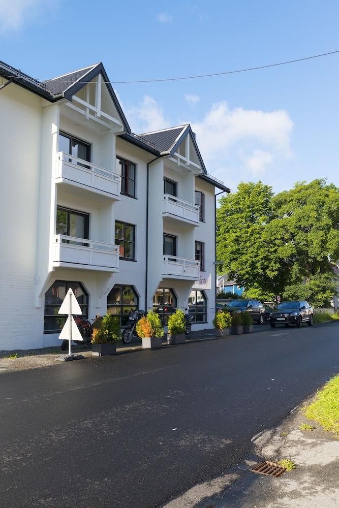 Nordis Hotel Lofoten Сволвер Екстер'єр фото